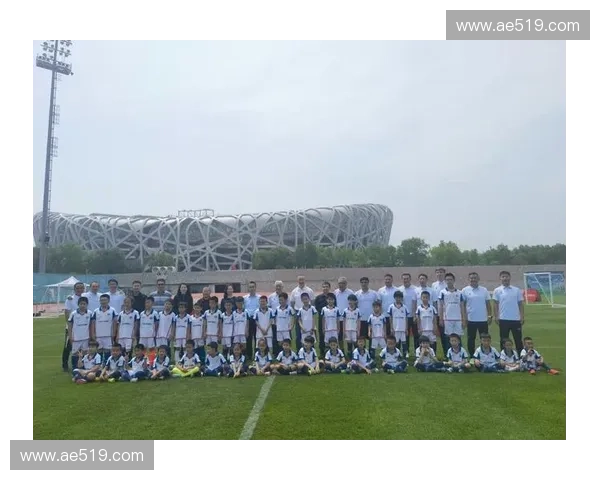 以鸟巢为核心呈现激动人心的国际足球盛宴报道精彩瞬间全景展示集